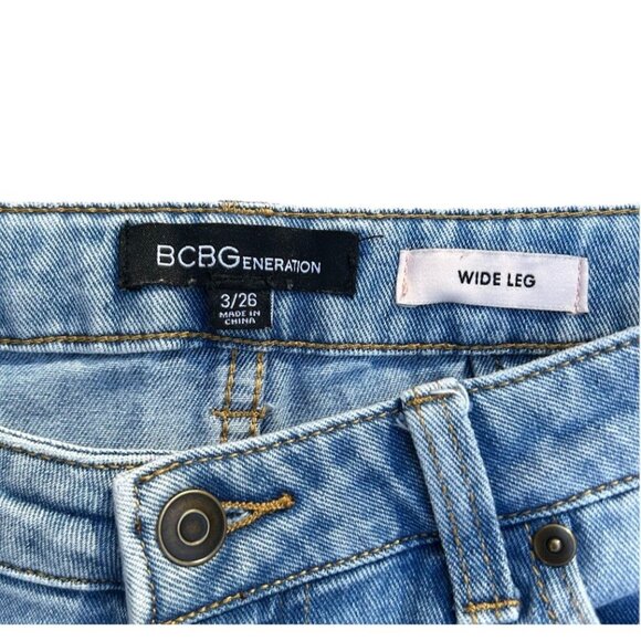 BCBGeneration Wide Leg Jeans Mid Rise Women's Size 3/26 Blue Medium Wash - Picture 5 of 9